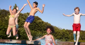 Swimming pool installation